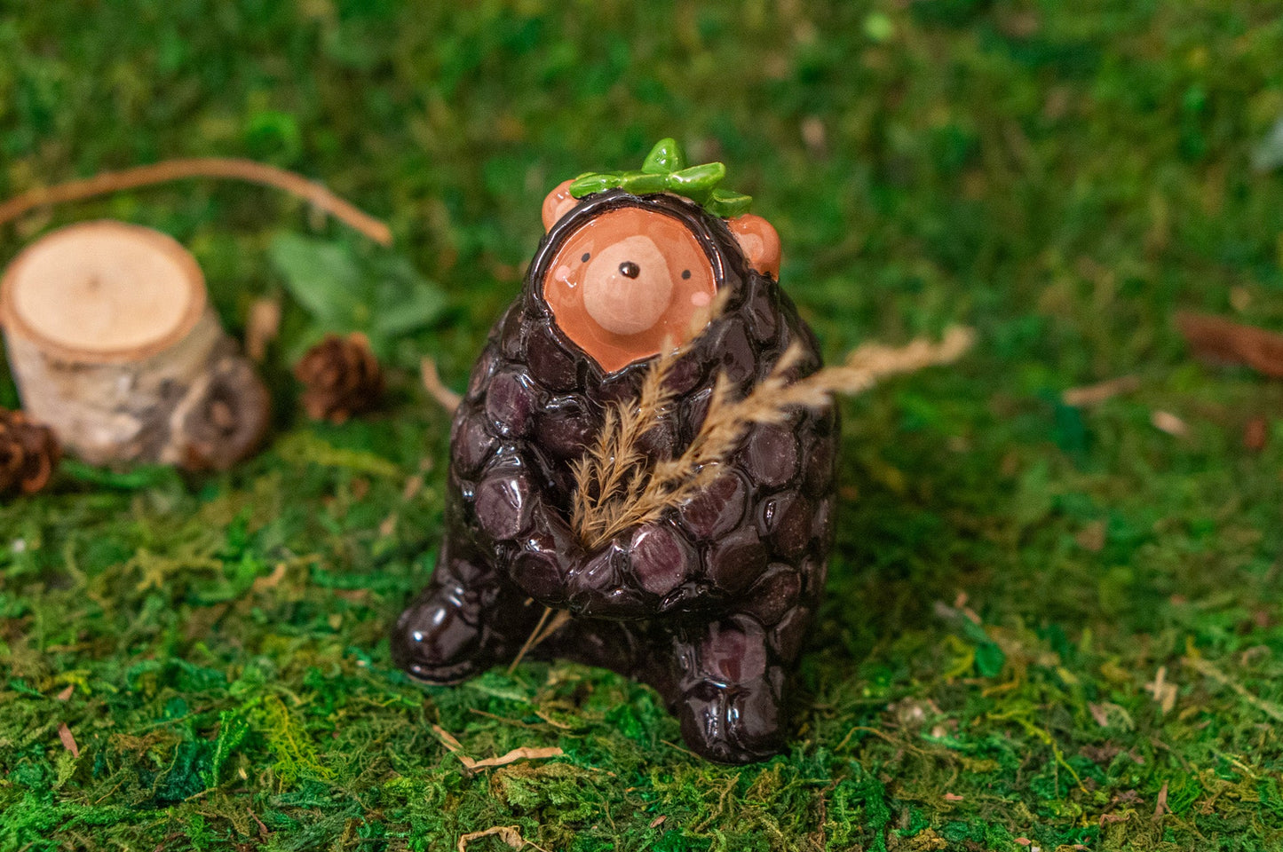 Black-bear-y Forest Friend