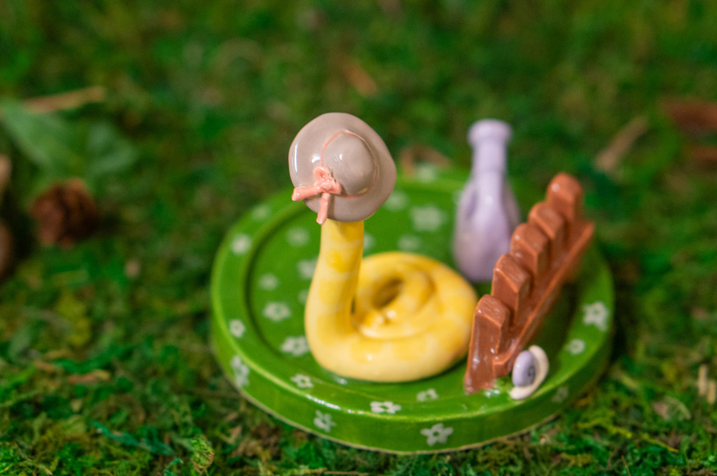 Gardening Snake Dish