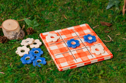 Picnic-Tac-Toe Set - Red