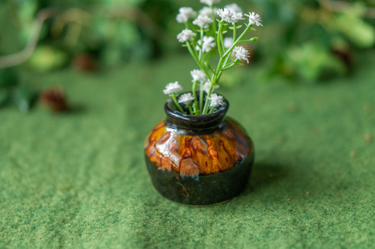 Lava Mini Bud Vase