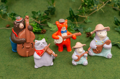 Bluegrass Bear Figurine