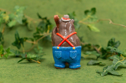 Bluegrass Bear Figurine